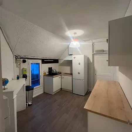 + Parking Prive Sainte-Savine