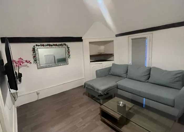 Apartmán + Parking Prive Sainte-Savine